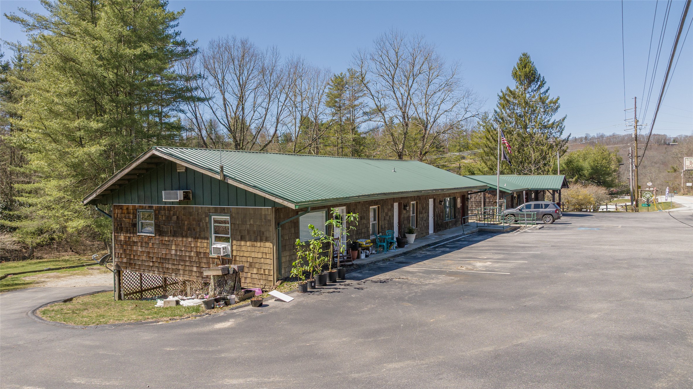 7300 Dillard Road