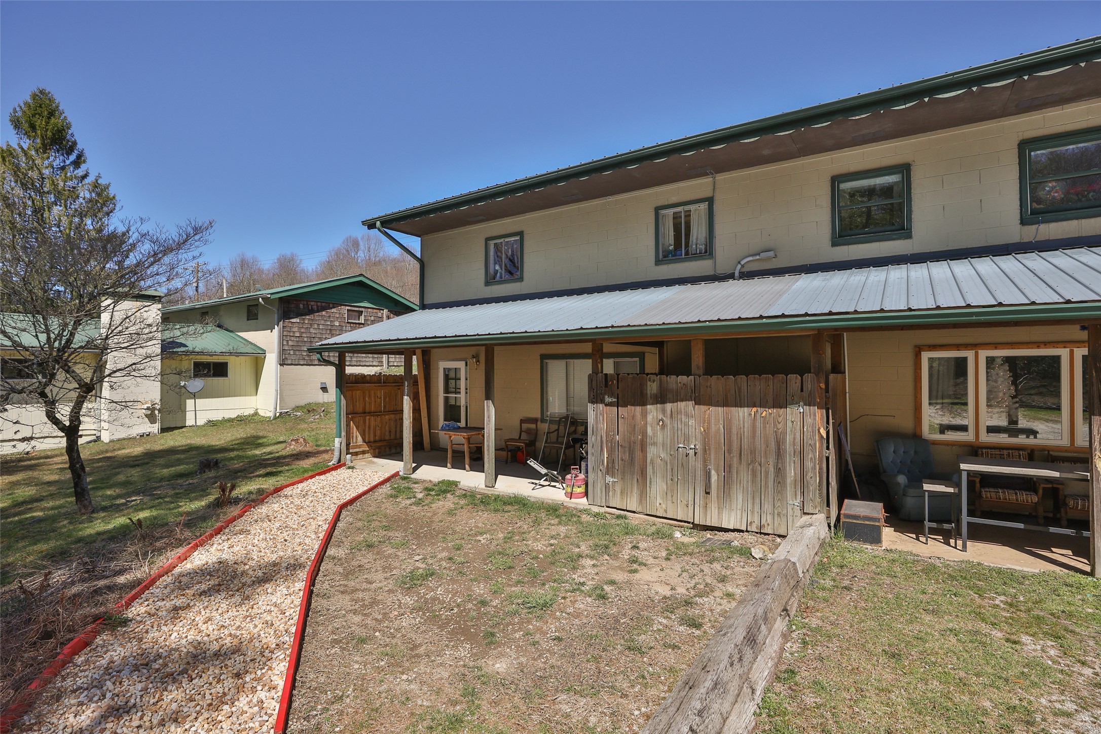 7300 Dillard Road