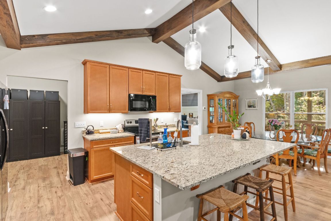 39 Pine Forest Court