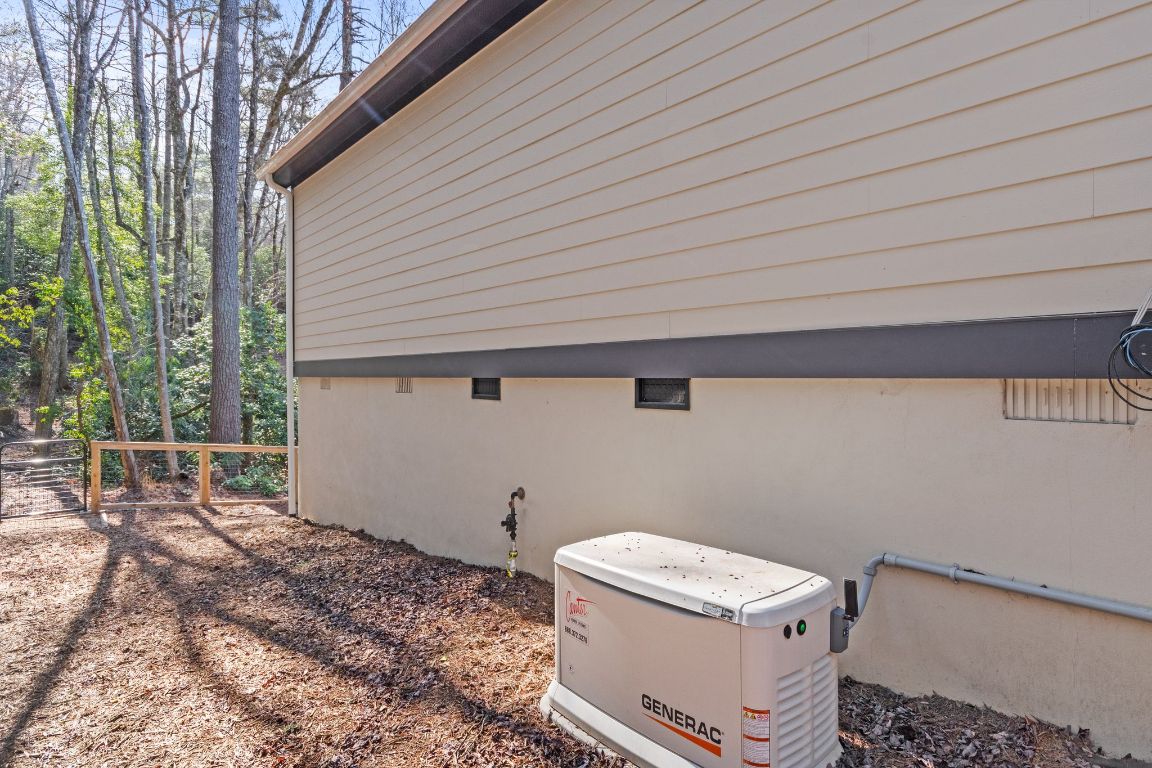 39 Pine Forest Court