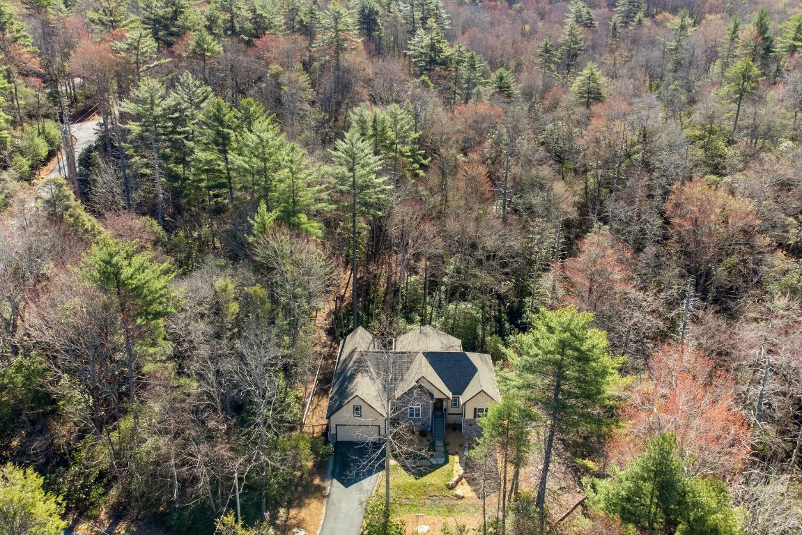 39 Pine Forest Court