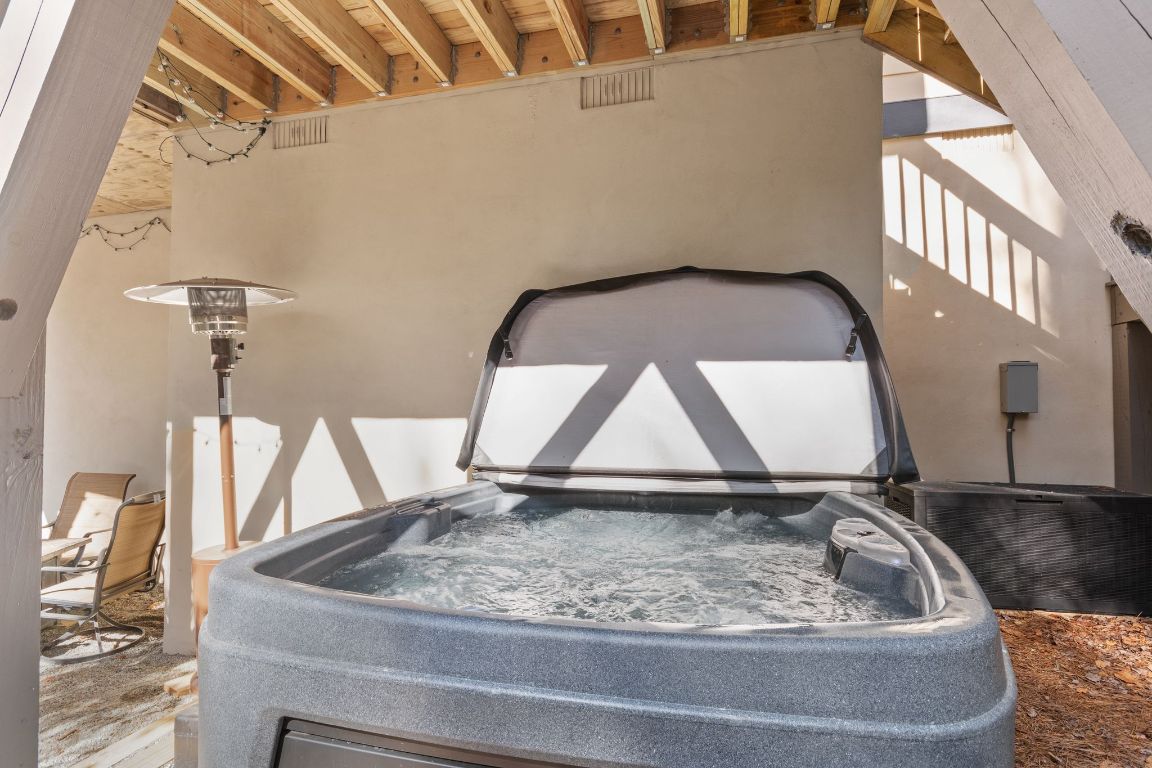 39 Pine Forest Court