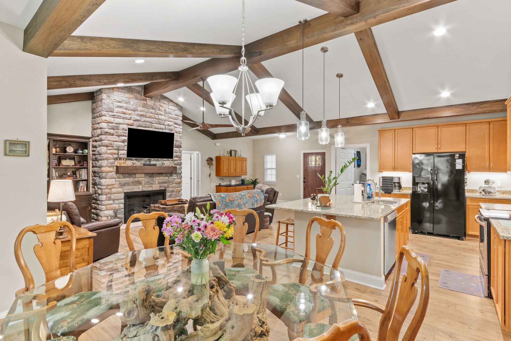 39 Pine Forest Court