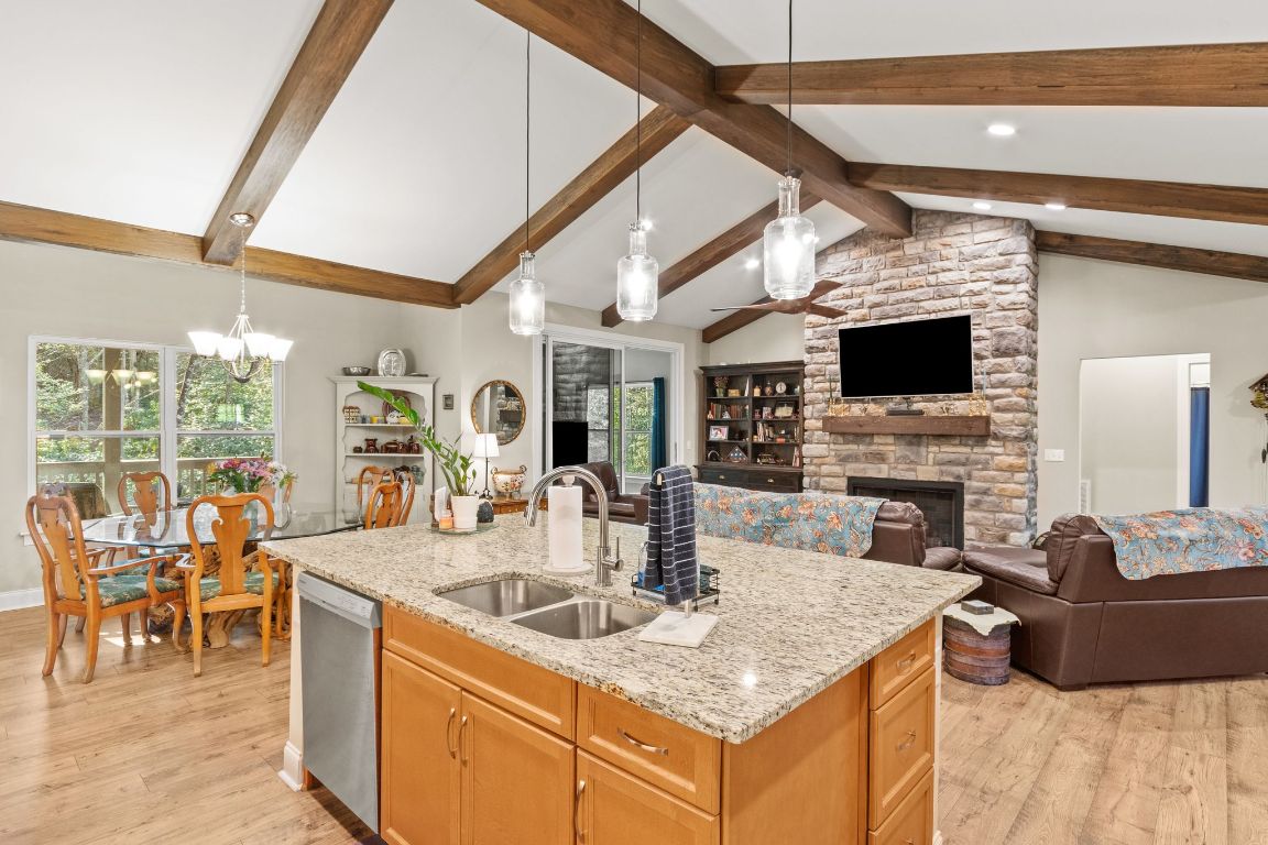 39 Pine Forest Court