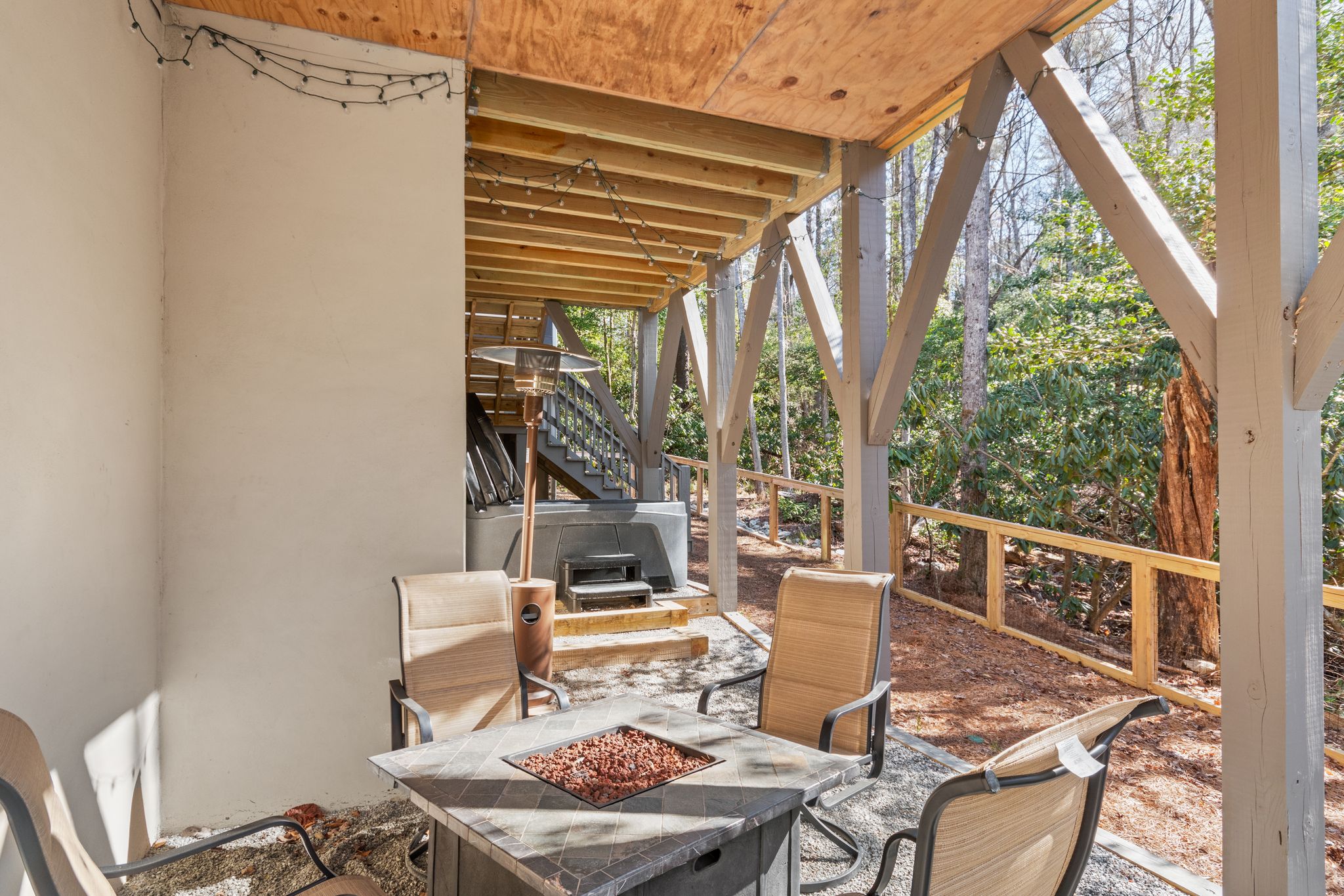 39 Pine Forest Court