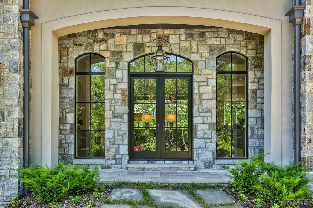 34 Bear Mor Ridge