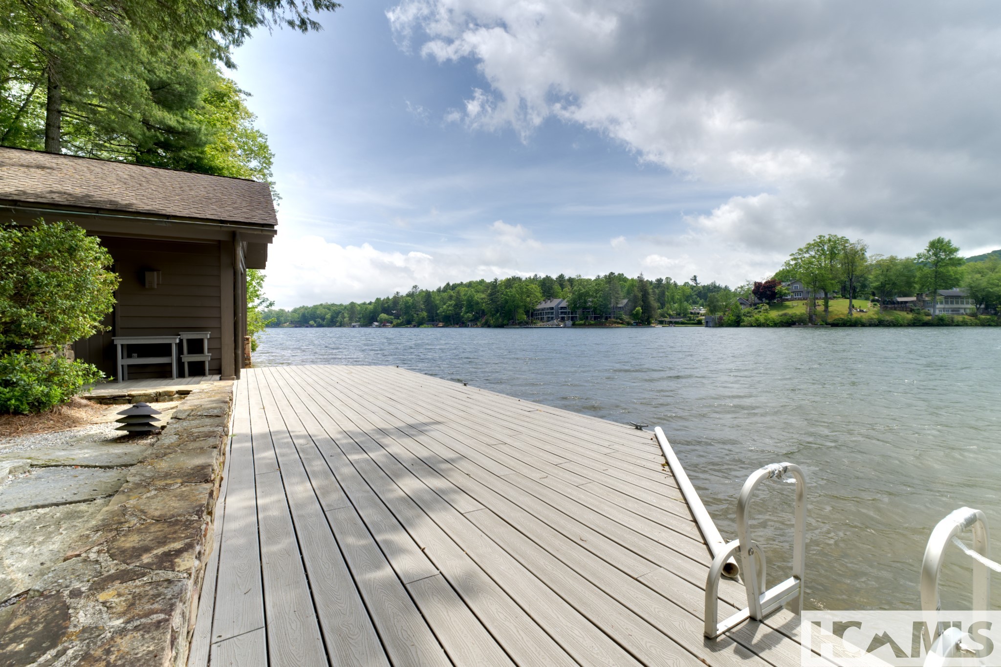 1747 Cold Mountain Road