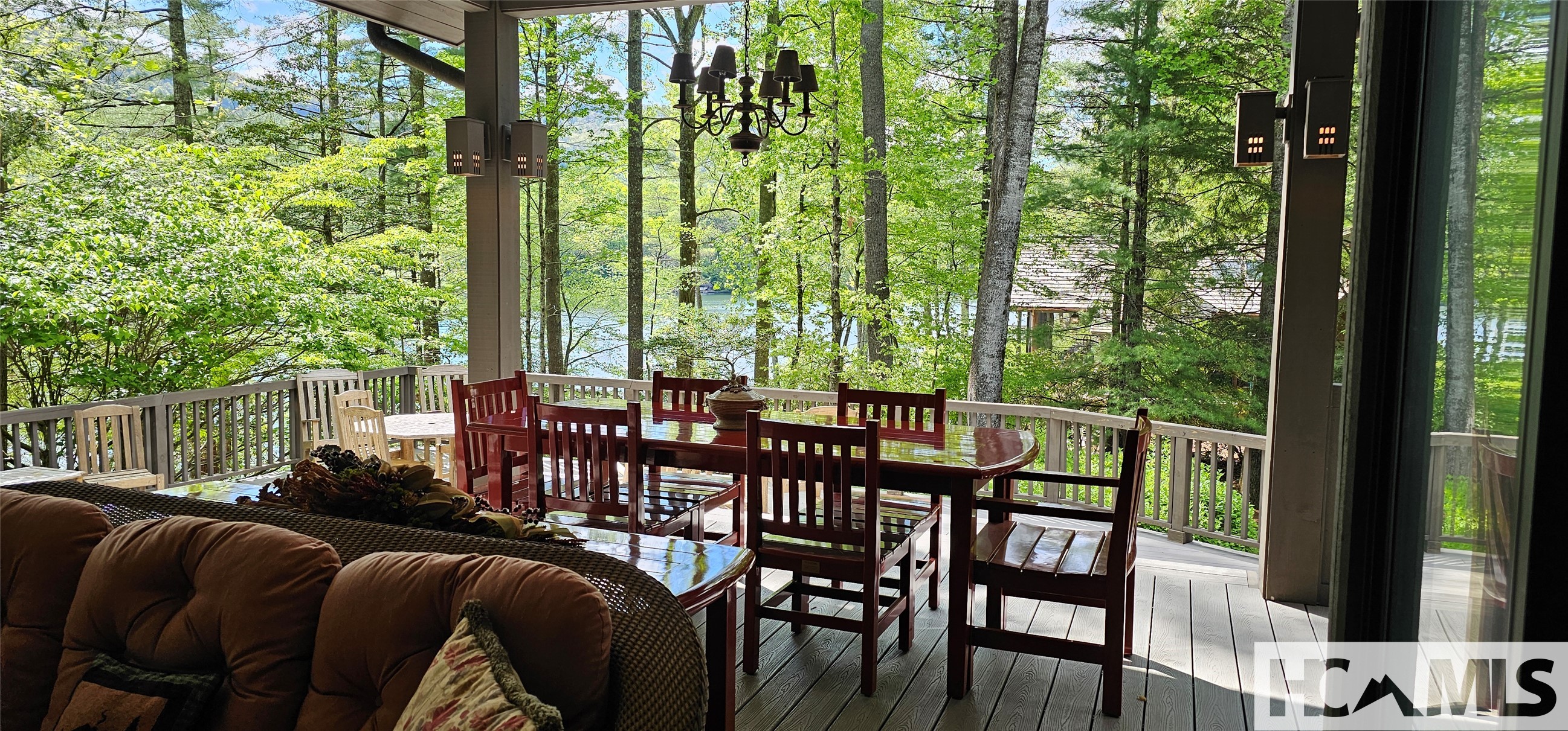 1747 Cold Mountain Road