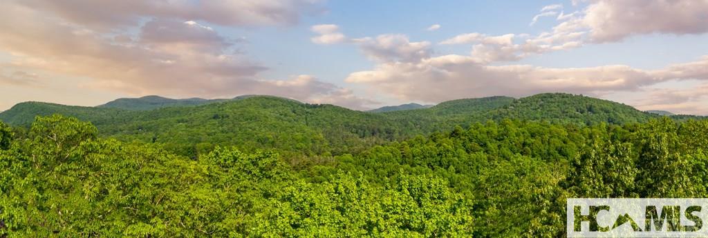 Lo 50A Bobby Jones Road