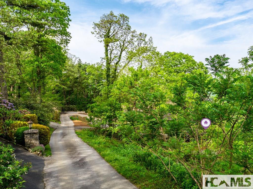 Lo 50A Bobby Jones Road