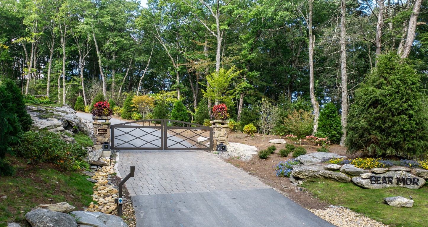 Lot 2 Bear Mor Ridge