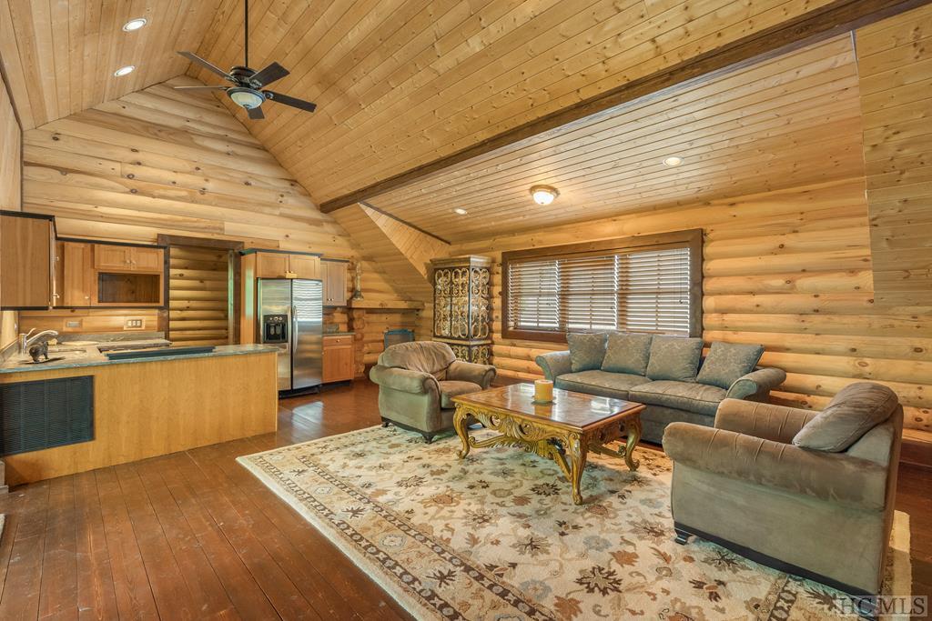 764 Hardscrabble Ridge Road