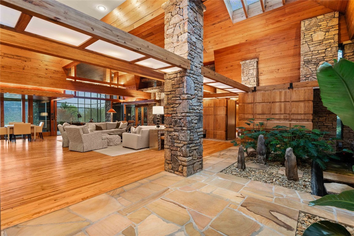 749 Stillmont Circle