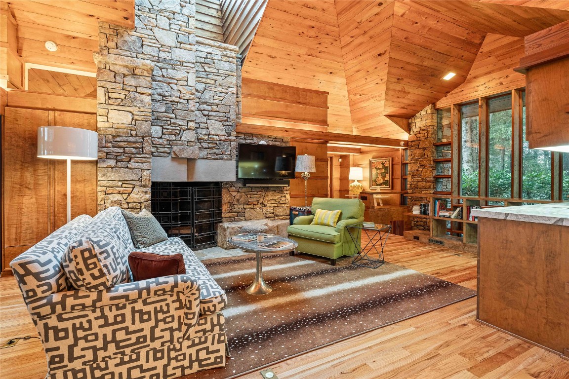 749 Stillmont Circle