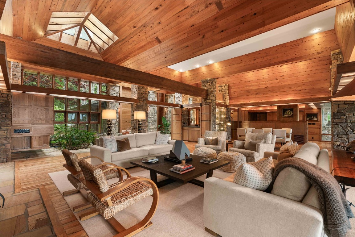 749 Stillmont Circle