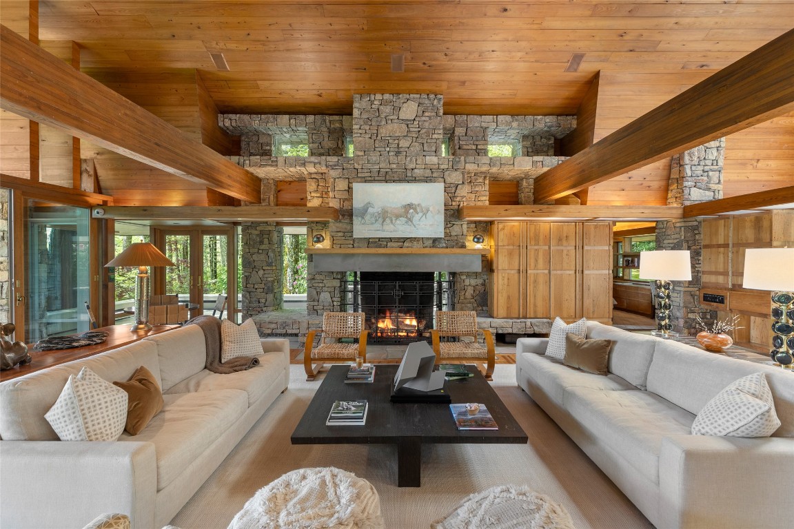 749 Stillmont Circle