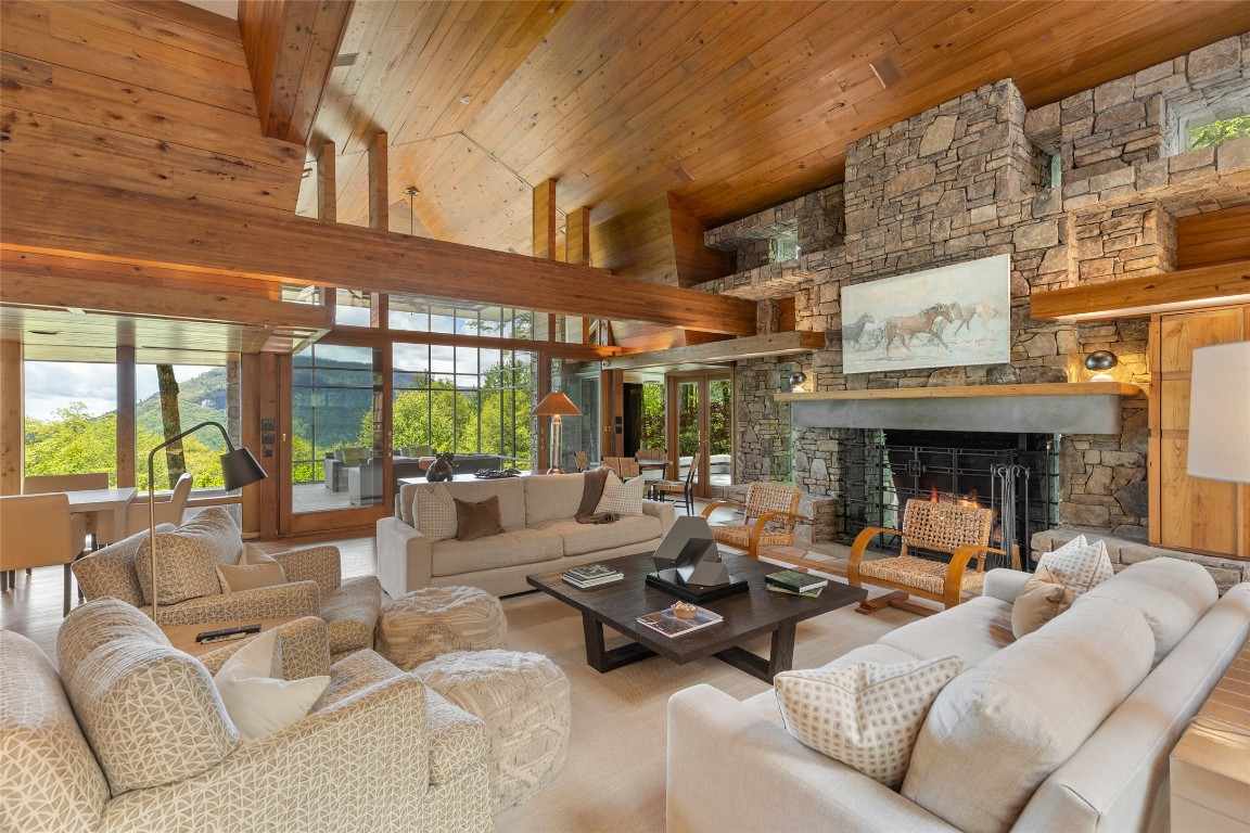 749 Stillmont Circle