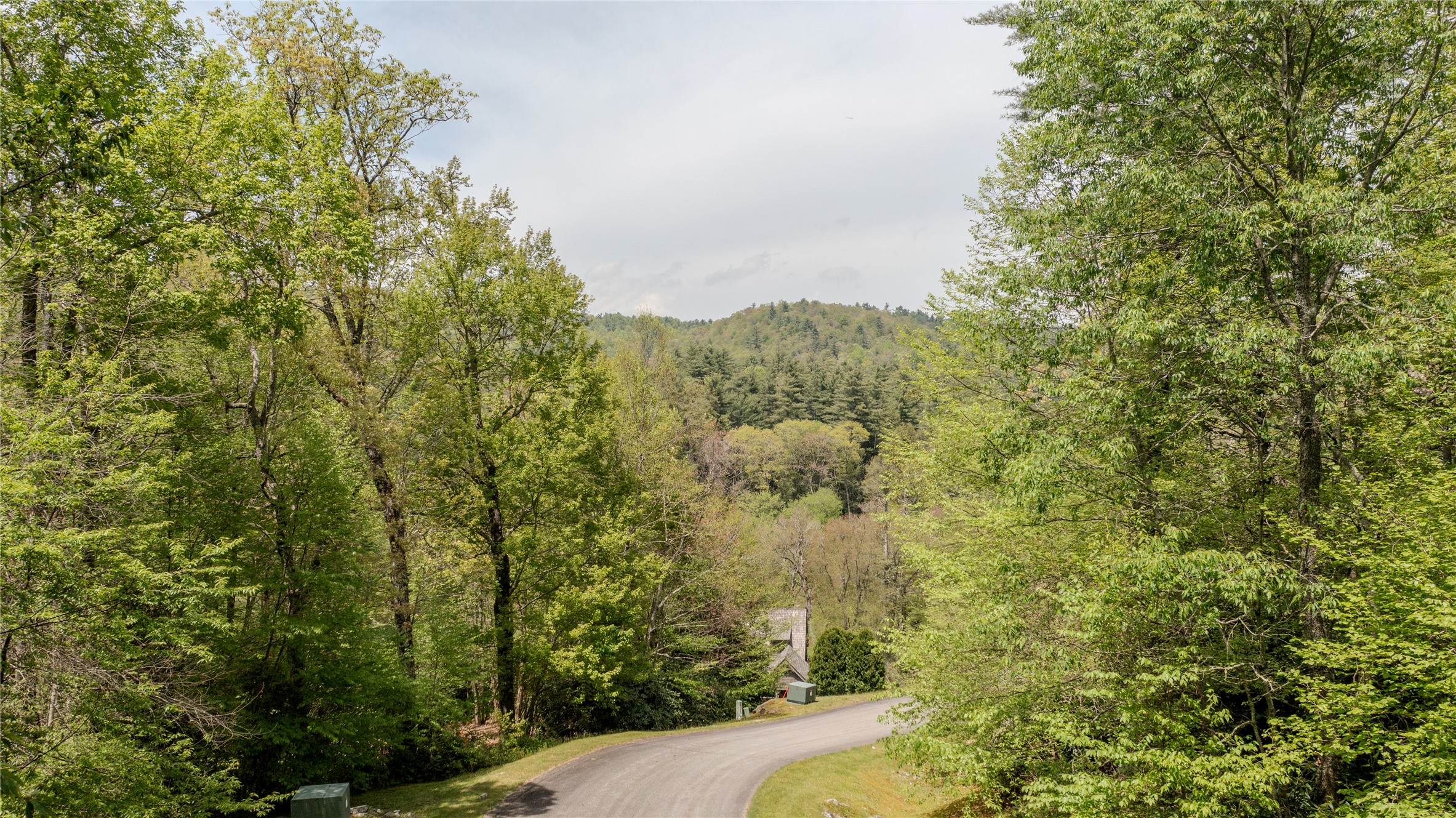 Lt 124 Hawks Ledge Lane