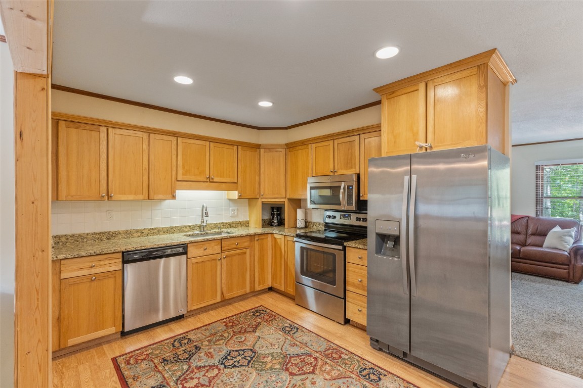 65 Satulah Ridge Road