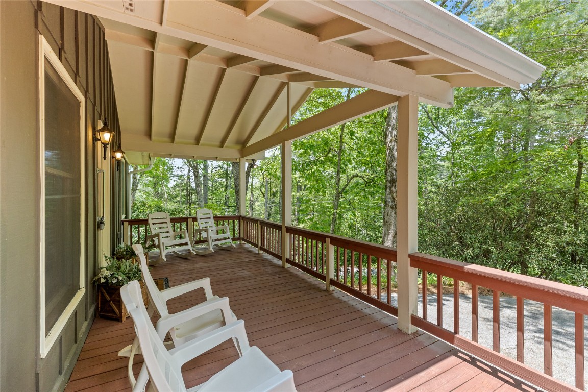 65 Satulah Ridge Road