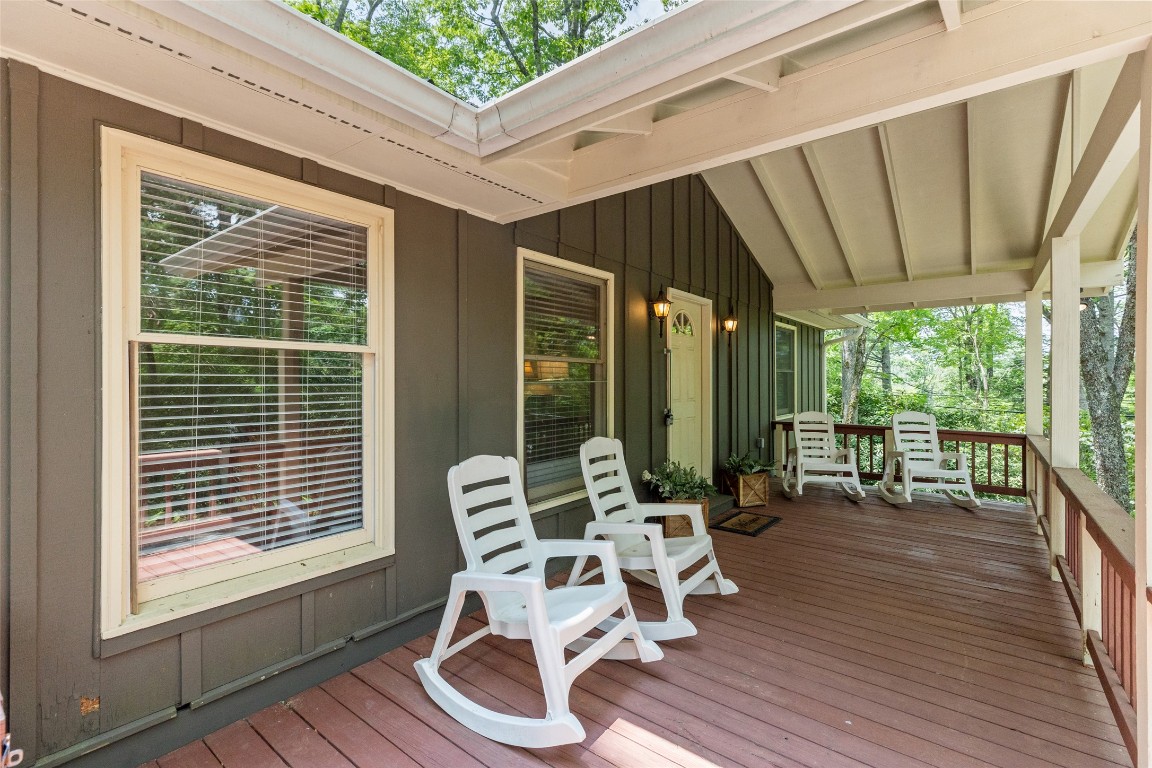 65 Satulah Ridge Road