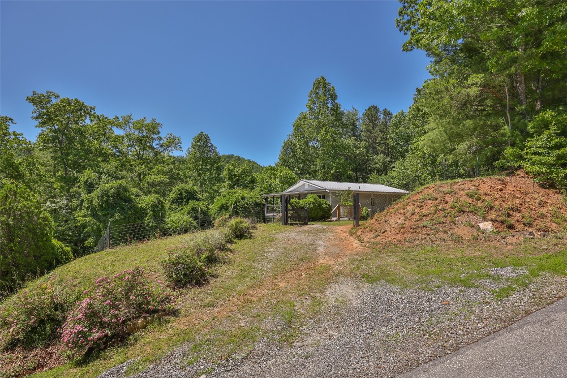 228 Mountain Laurel Drive