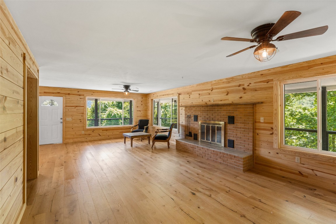 228 Mountain Laurel Drive