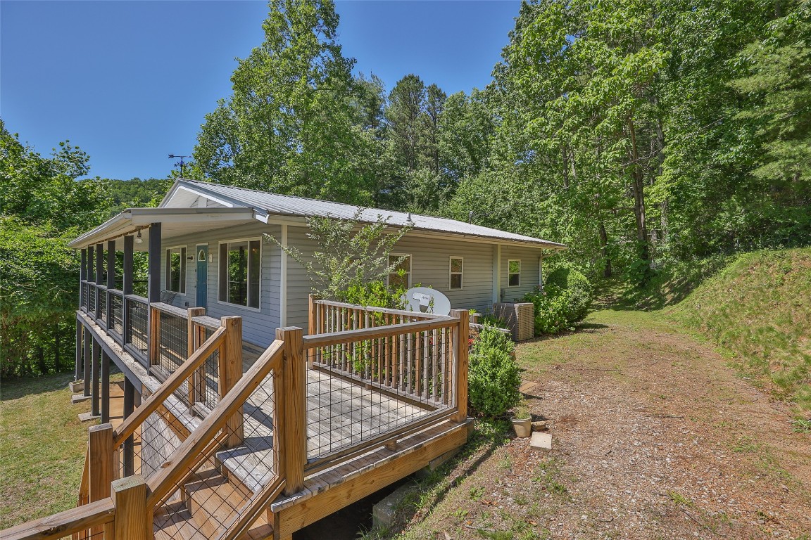 228 Mountain Laurel Drive