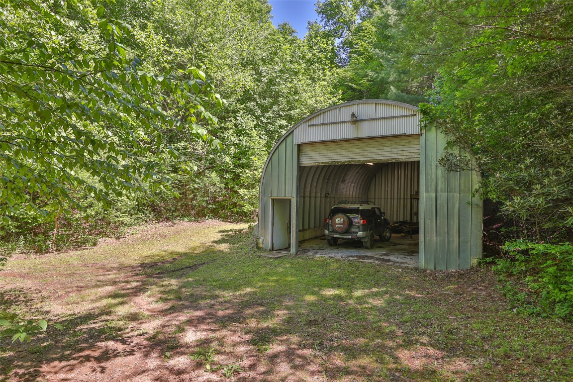 228 Mountain Laurel Drive