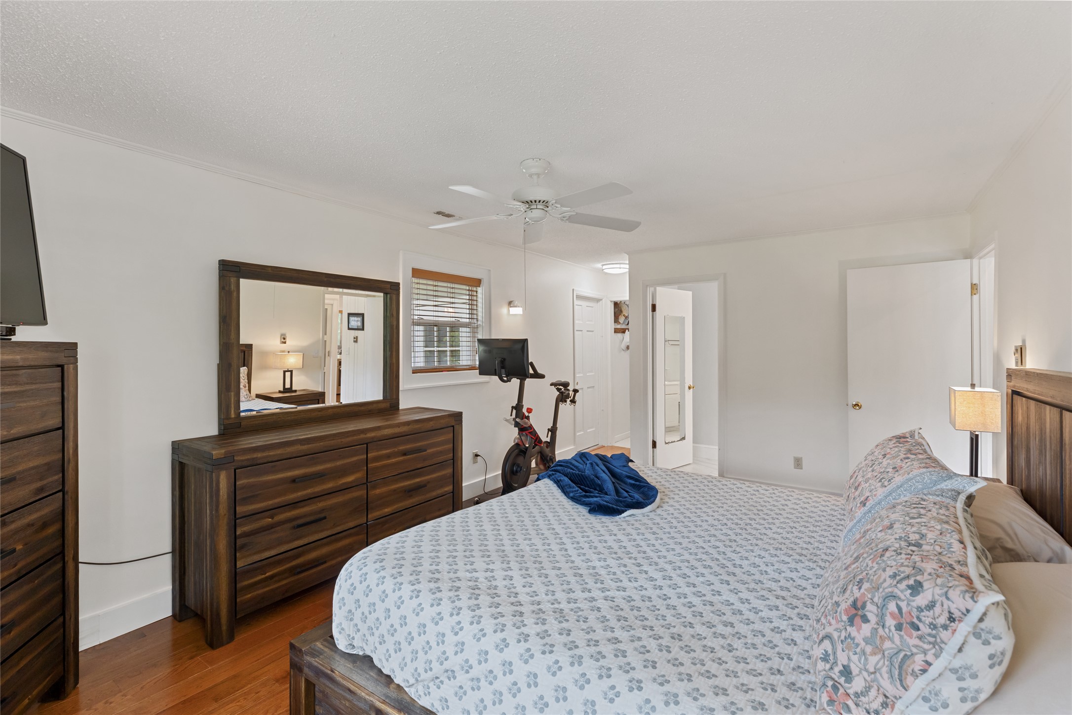 1130 Sky Lake Drive