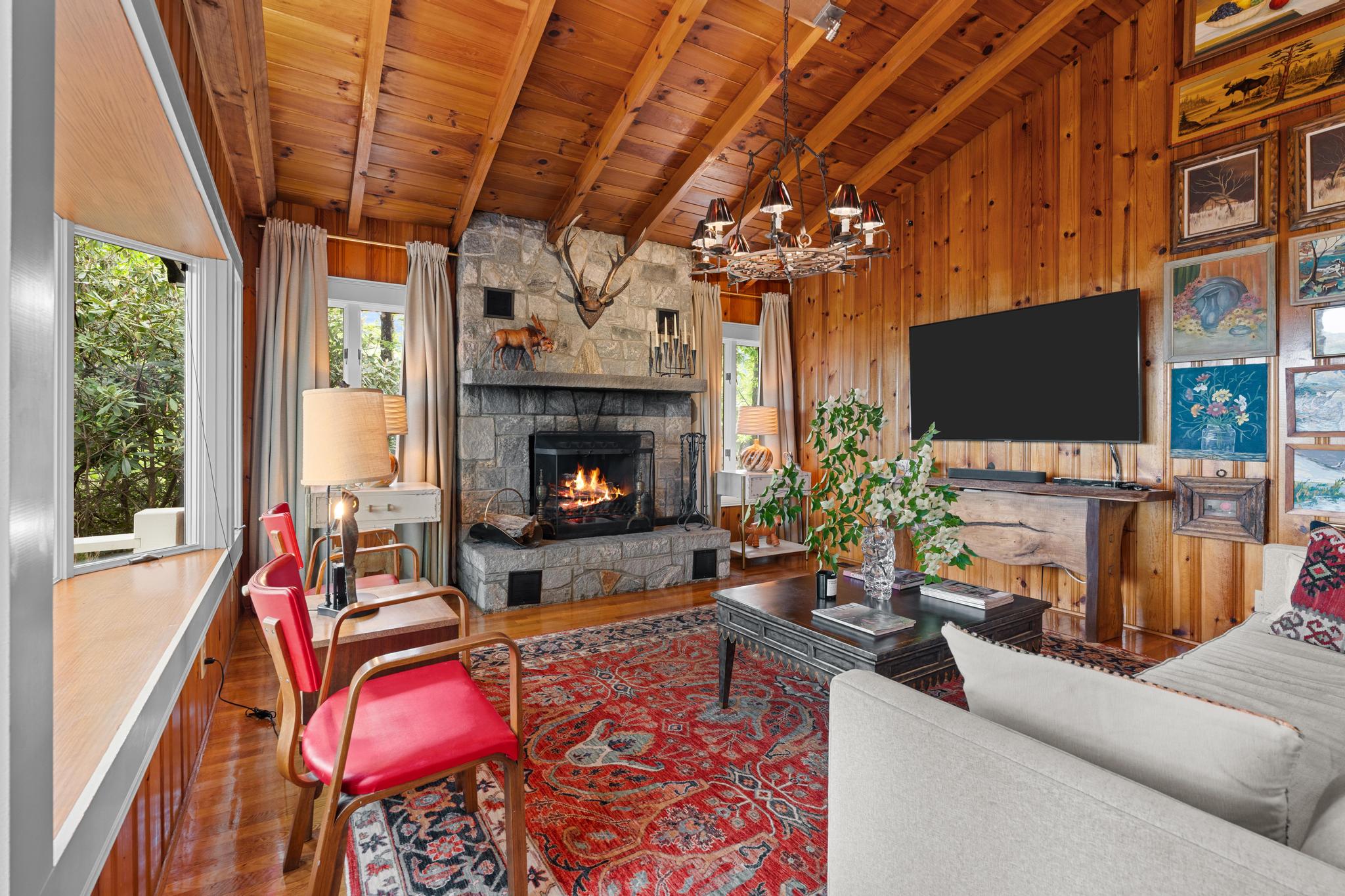 314 Broadview Circle