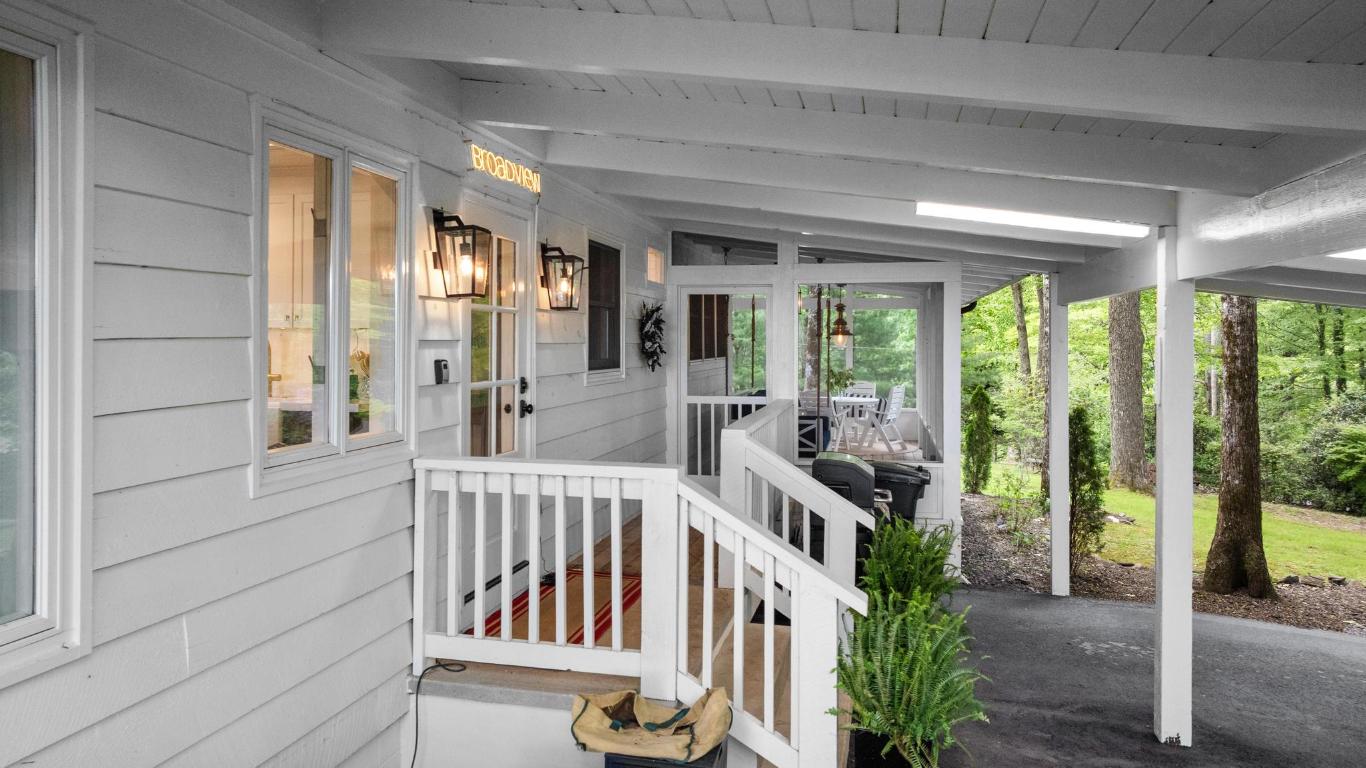 314 Broadview Circle