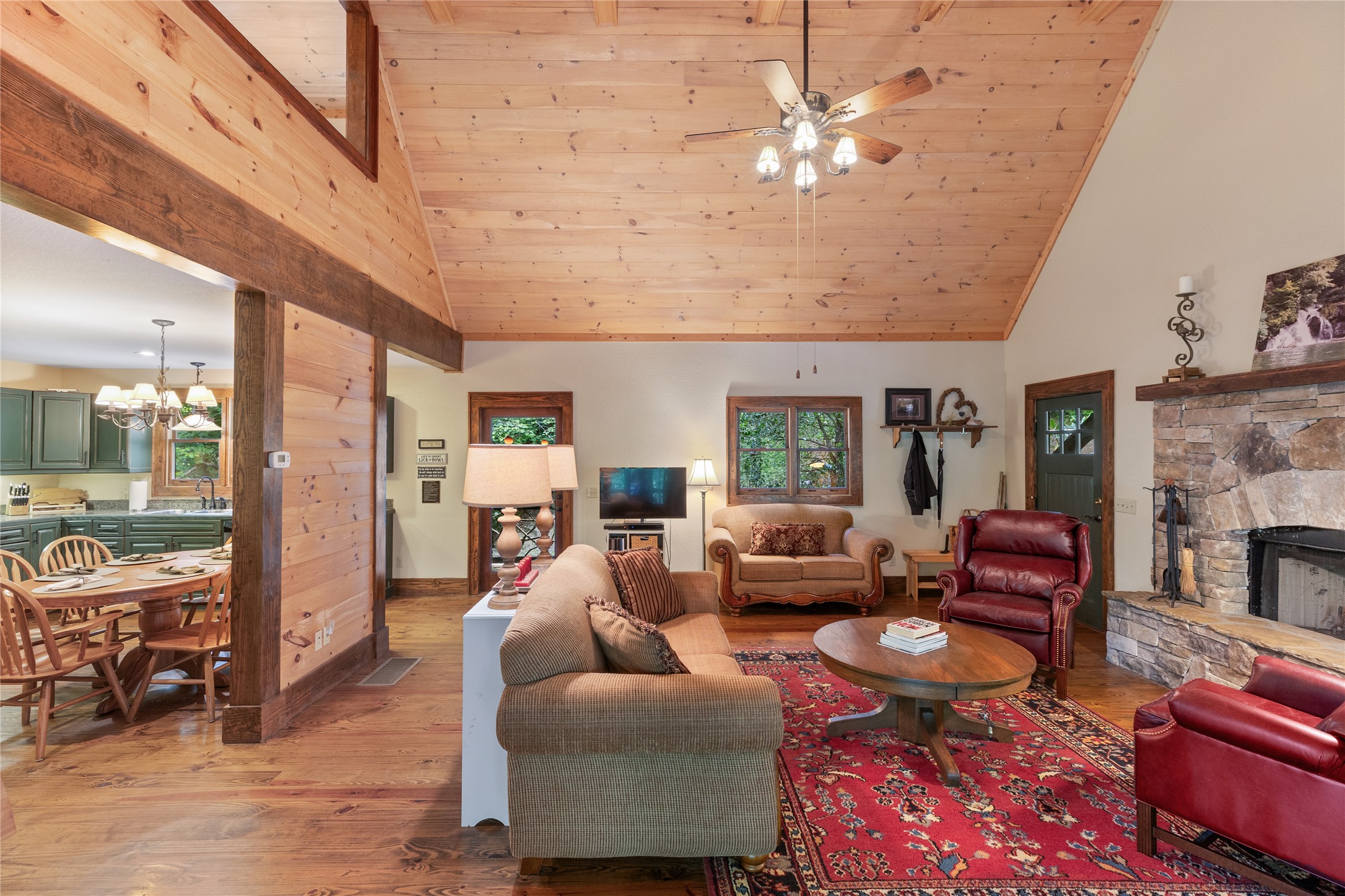 214 Sunset Court
