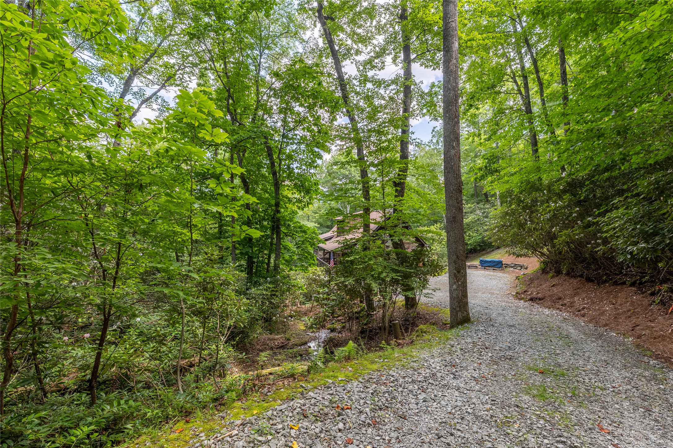 214 Sunset Court