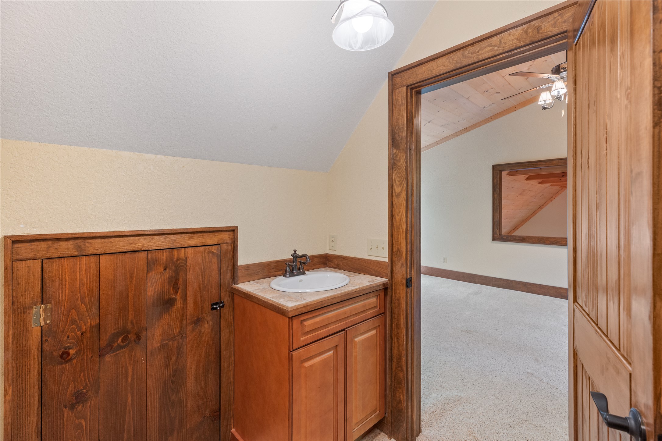 214 Sunset Court