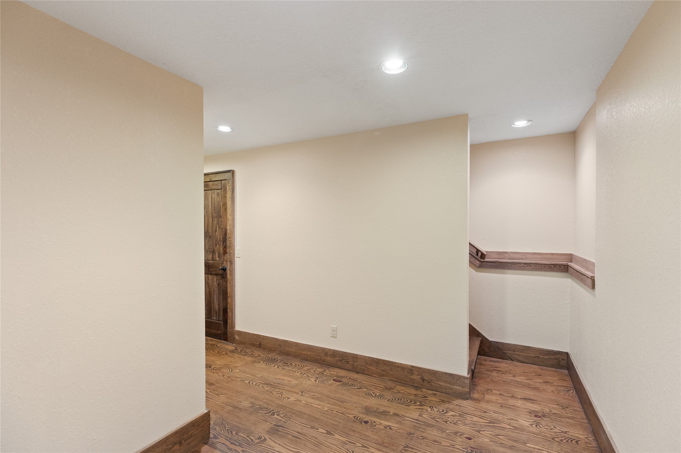 214 Sunset Court