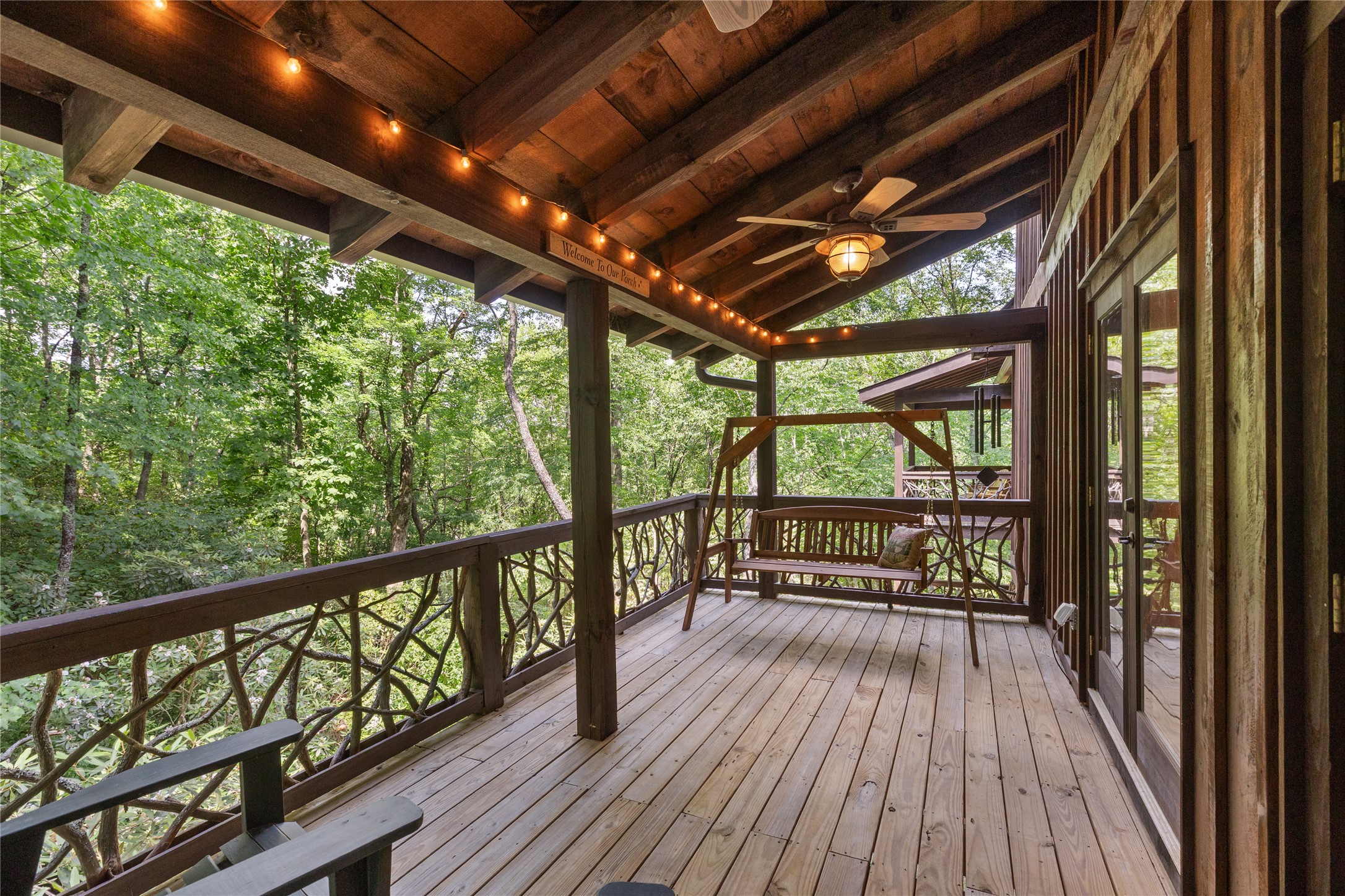 214 Sunset Court