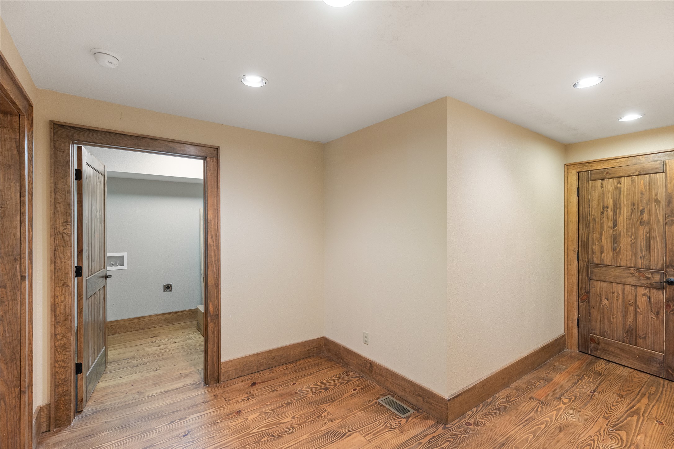 214 Sunset Court