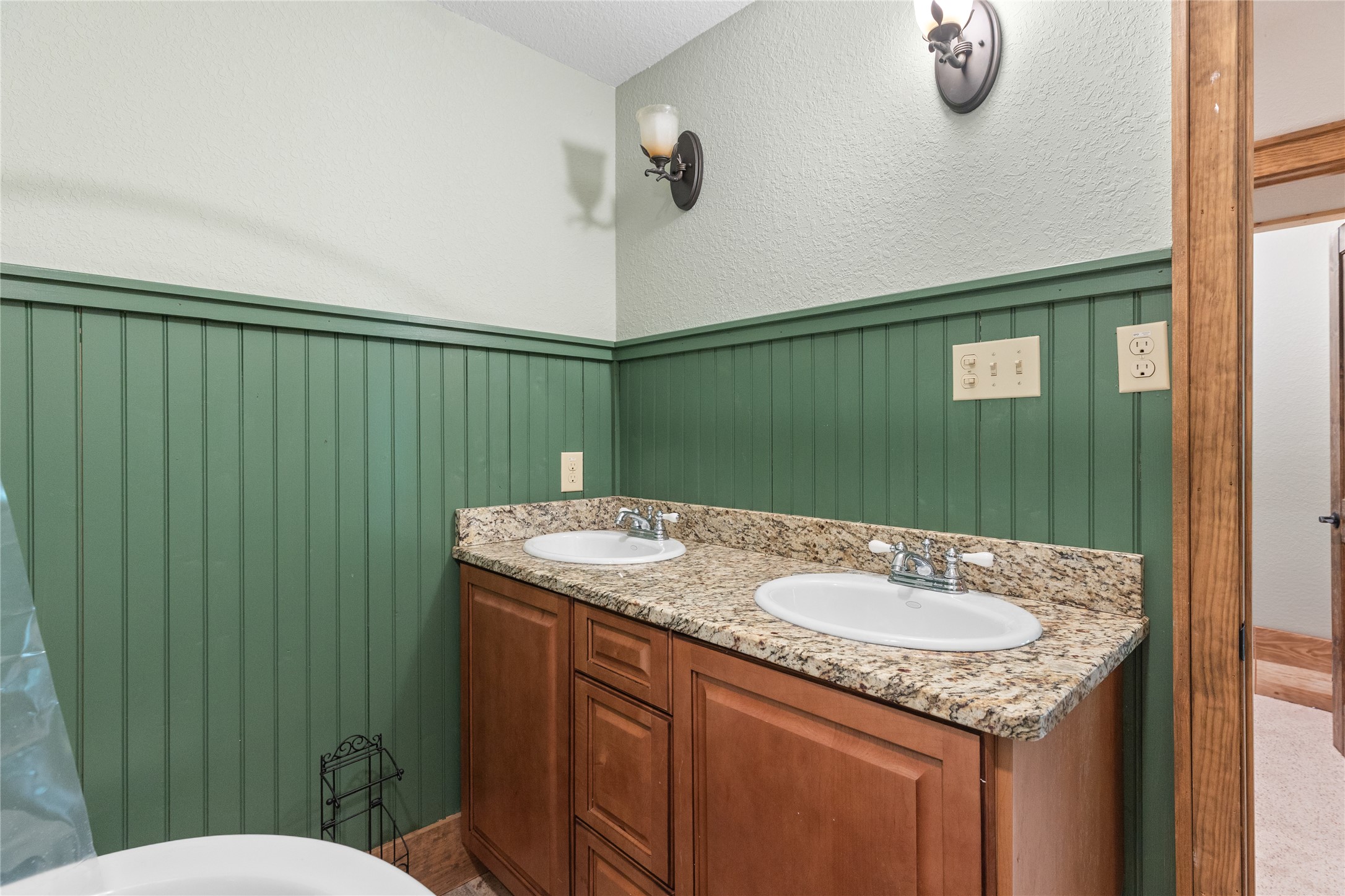 214 Sunset Court
