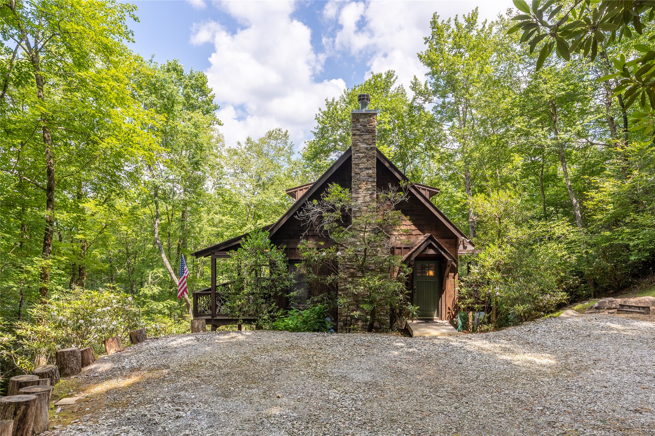 214 Sunset Court