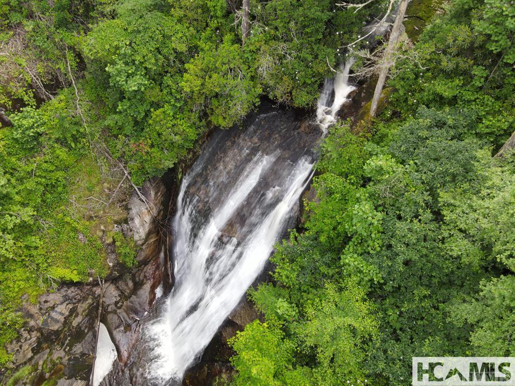 TBD Saratay Falls Drive Drive