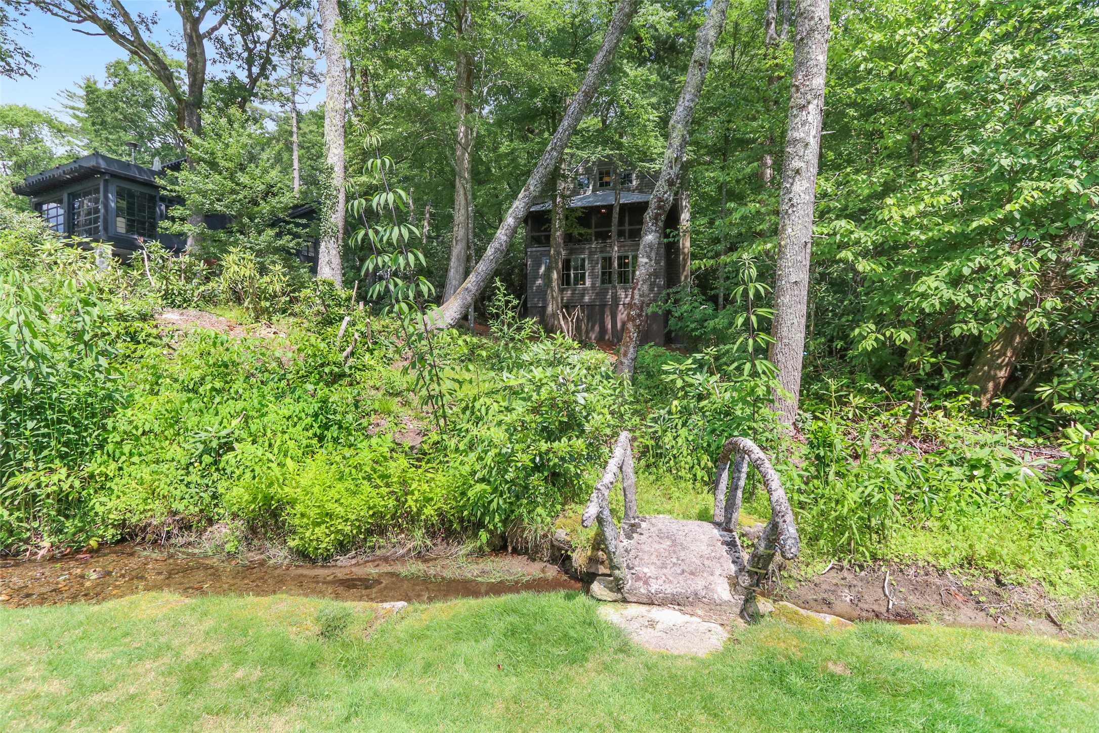 804 Moorewood Road