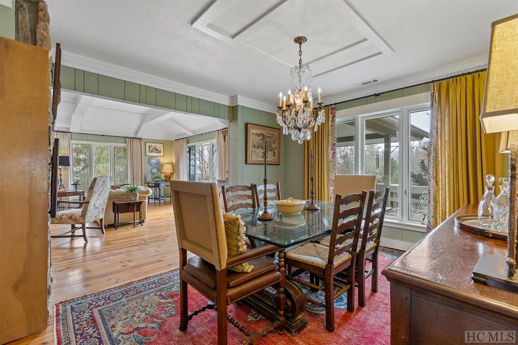 521 Azalea Lane