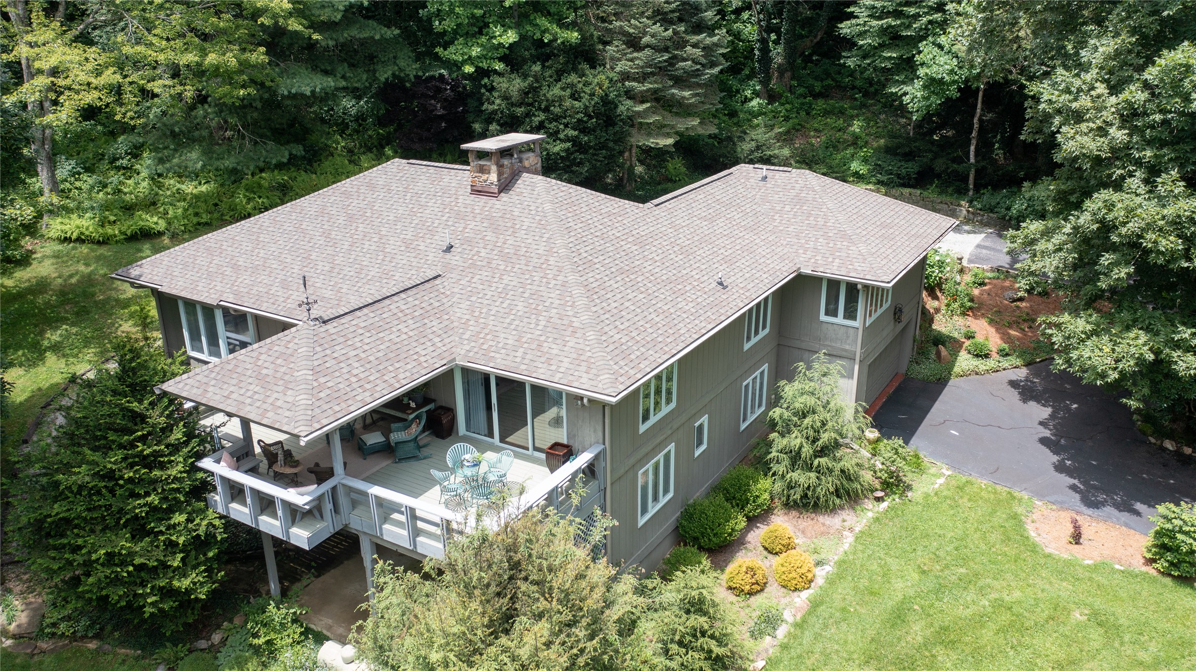521 Azalea Lane