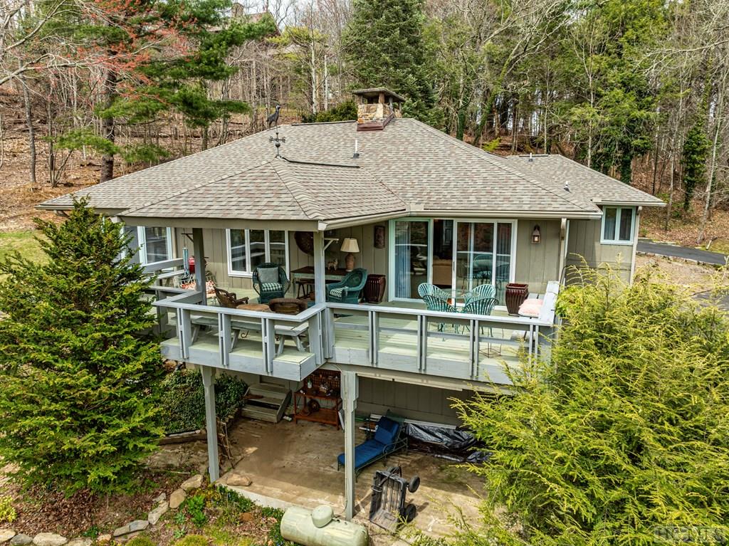 521 Azalea Lane