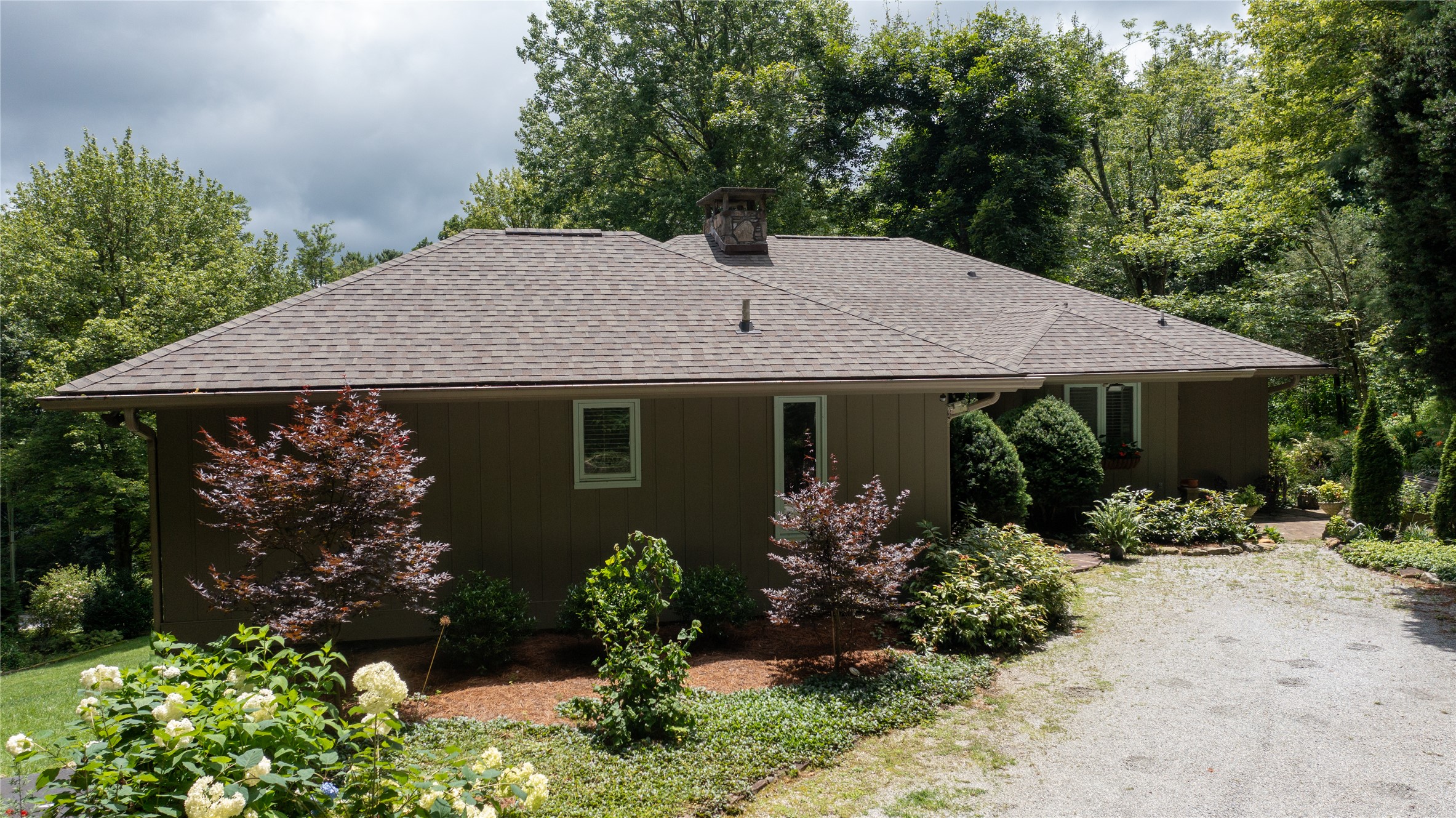 521 Azalea Lane