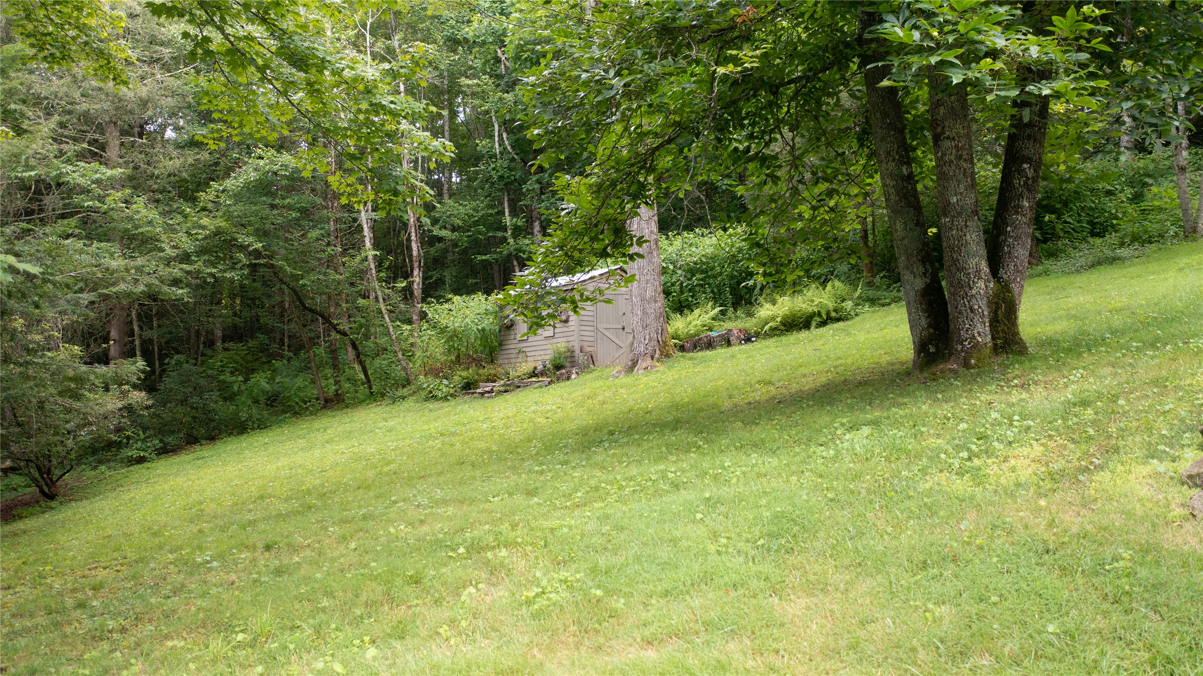 521 Azalea Lane