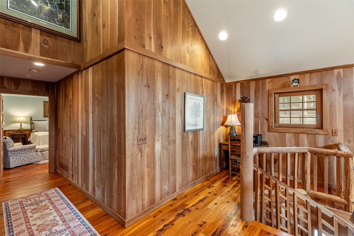 346 Hummingbird Lane