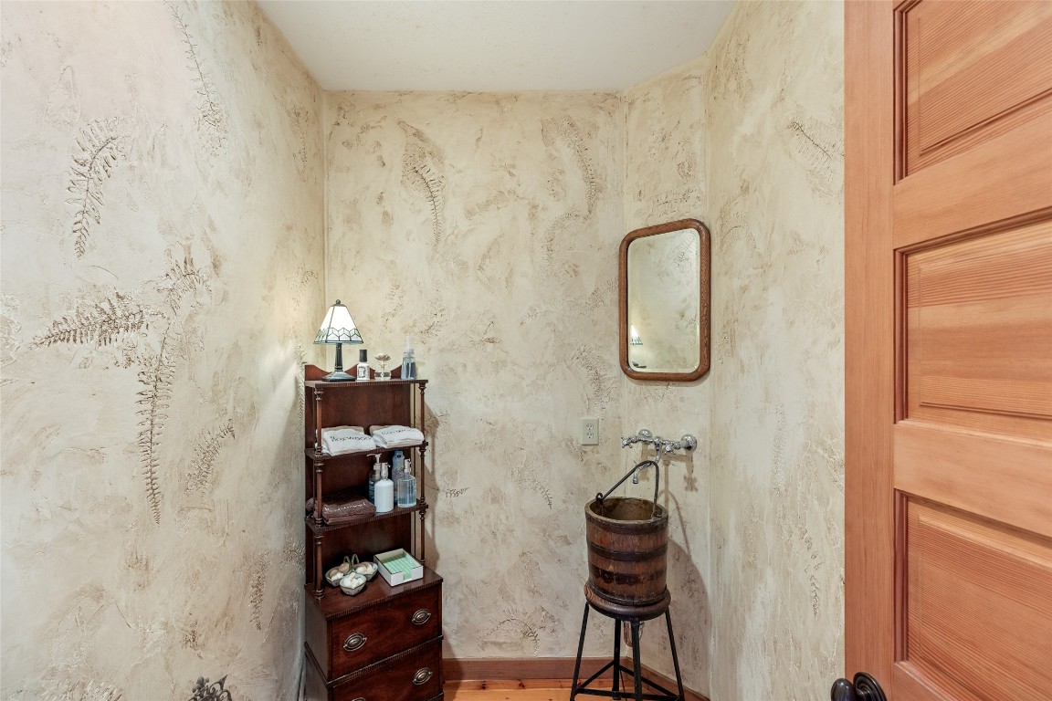 346 Hummingbird Lane