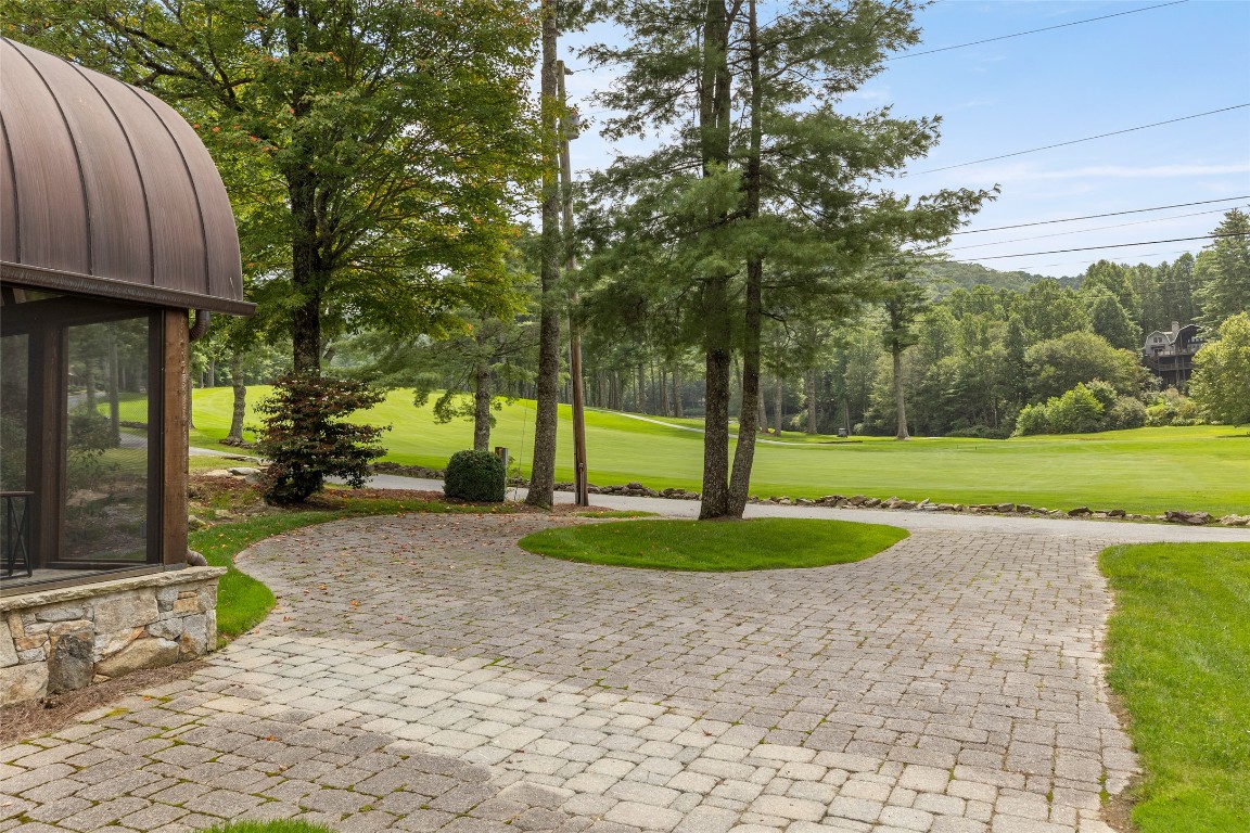 346 Hummingbird Lane